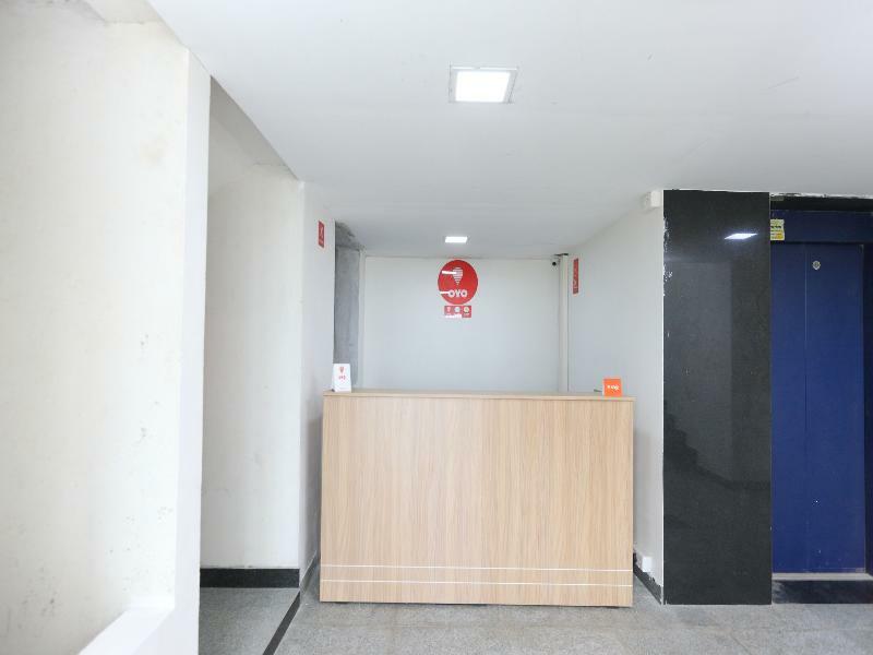 Oyo Flagship 14716 Omr Kelambakkam Chennai Exterior foto