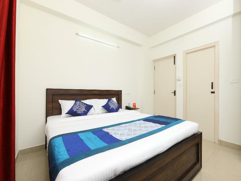 Oyo Flagship 14716 Omr Kelambakkam Chennai Exterior foto